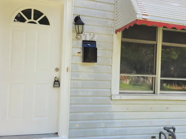 512 Iowa Ave, Louisville, KY 40208