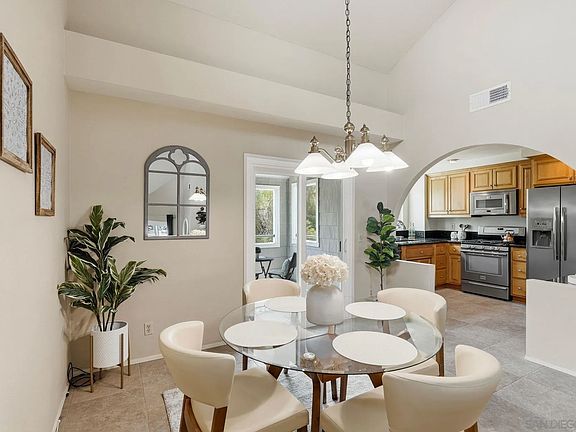 3rd image of 11171 Scripps Ranch Blvd