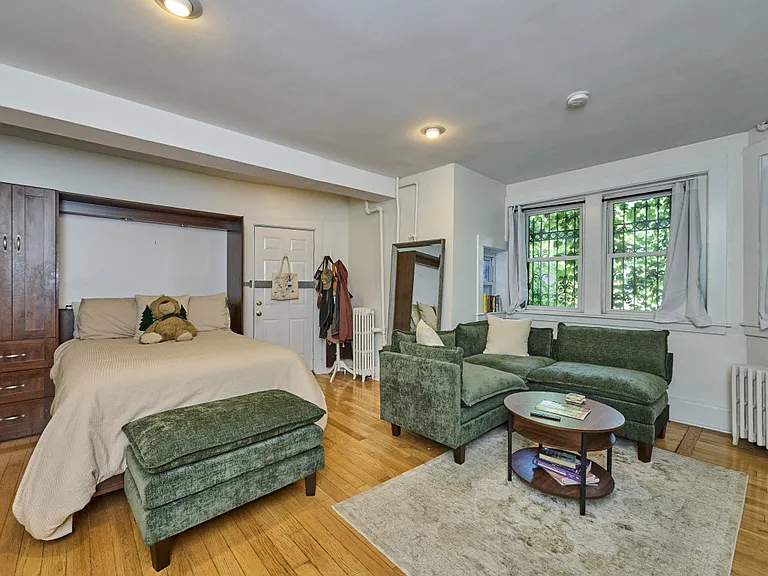 458 Beacon St #1 — Photo 4