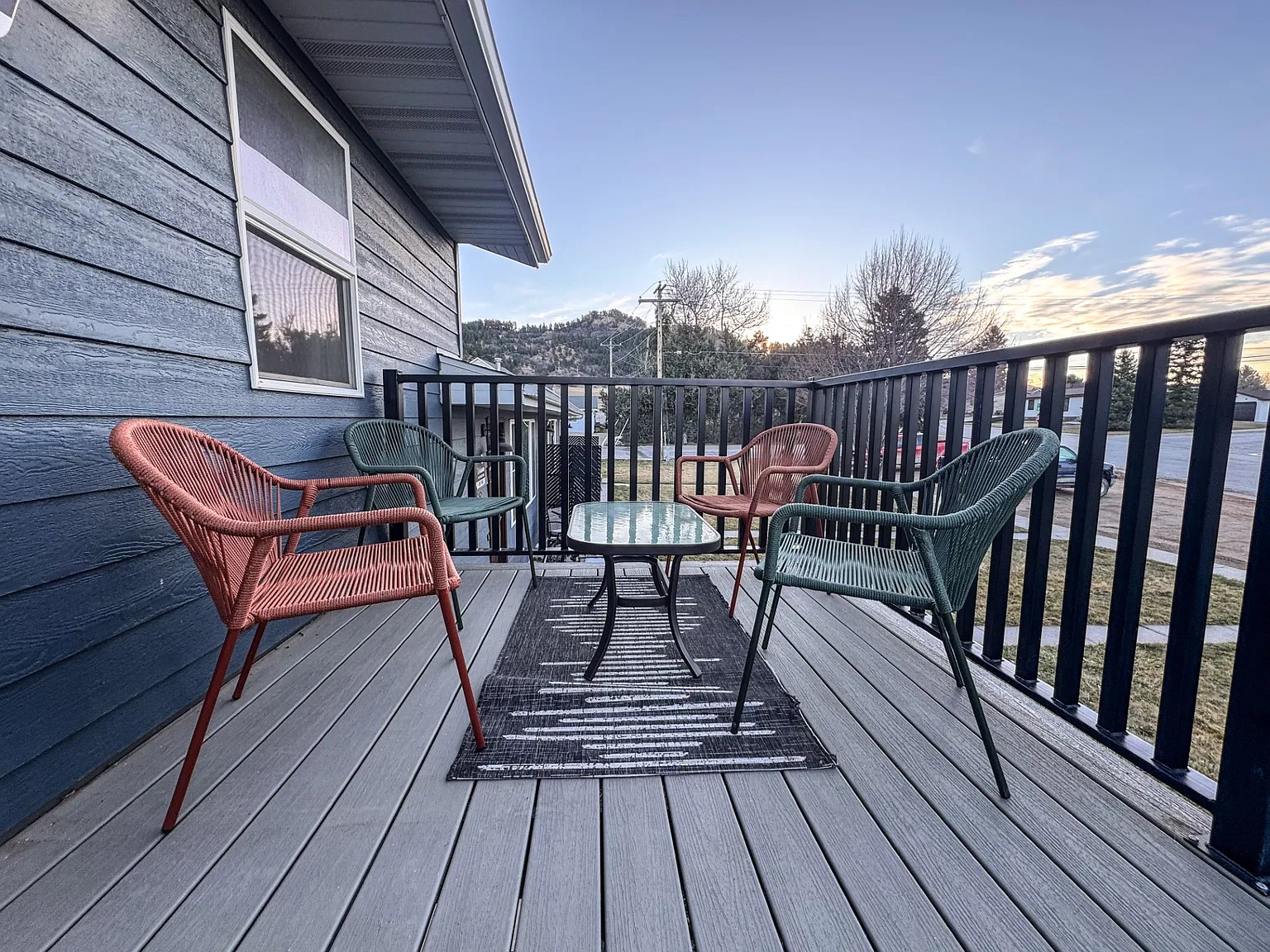 2 bed, 900 sqft, $1,800 — Photo 2