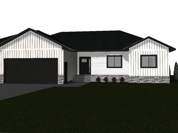 420 Rylie Dr, Watertown, SD 57201