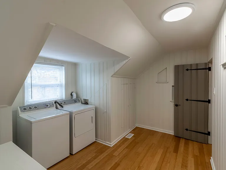 1021 Portland St #2 — Photo 17