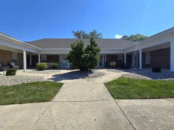 8627 Applegate Village Dr, Louisville, KY 40219