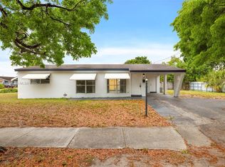 1920 N 66th Ave, Hollywood, FL 33024