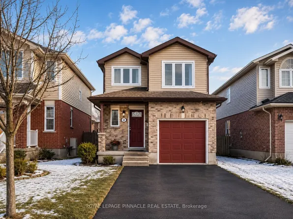 60 Everglade Cres, Kitchener, ON N2E 3Y6