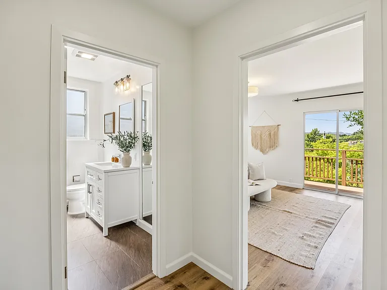 610 Hillcrest Blvd — Photo 46