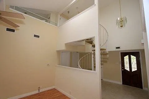 6424 Brookway Dr — Photo 8
