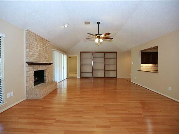 4th image of 12131 Olympia Dr