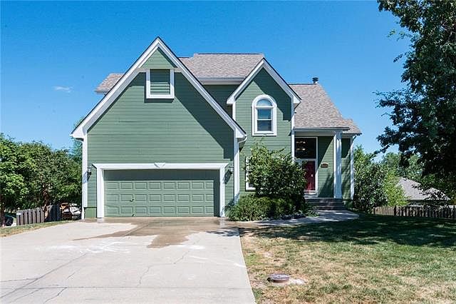 1st image of 5332 NE Holiday Dr