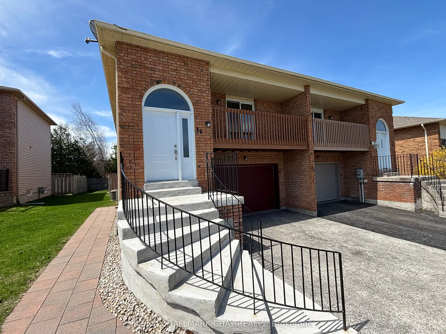 3 bed, $2,300 — Photo 2
