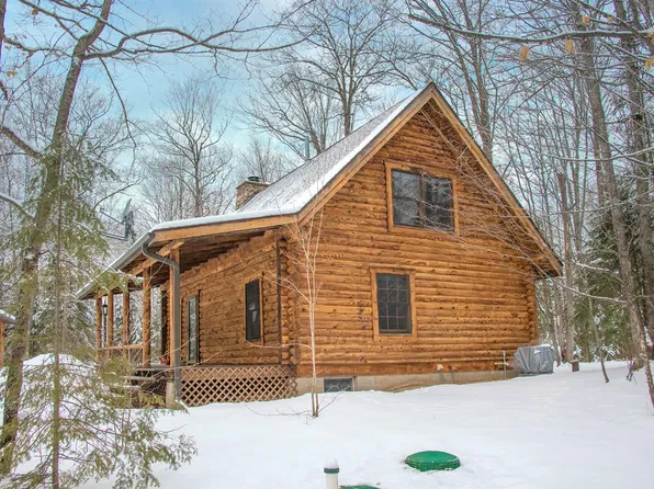 1944 E Anvil Lake Rd, Eagle River, WI 54521