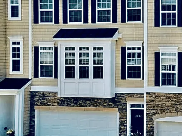 3337 Sun Ct, Morgantown, WV 26505