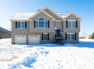 2 Old Hosner Mountain Rd, Hopewell Junction, NY 12533