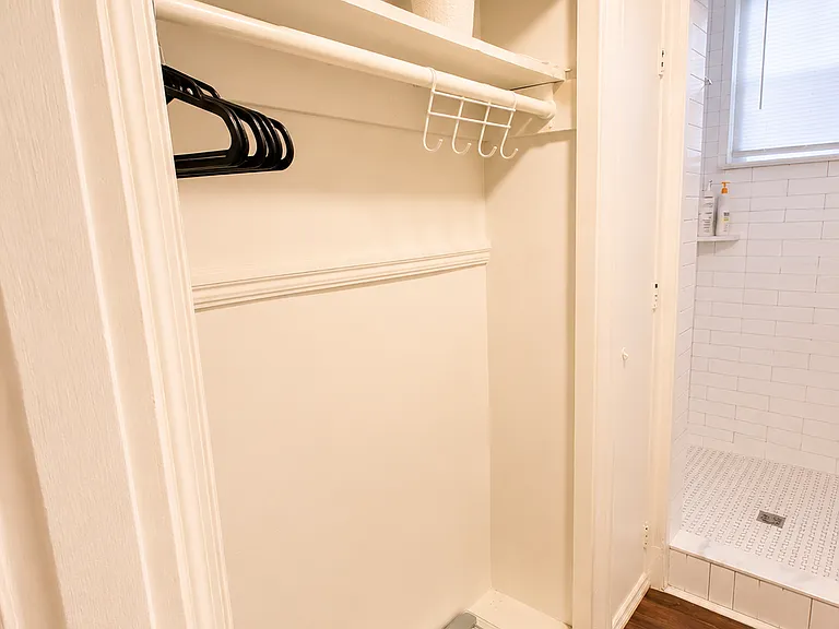 714 N Arthur Ashe Blvd #C — Photo 13