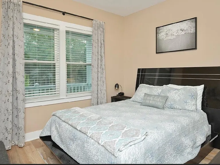 2nd bedroom with question bed memory foam mattress, closet