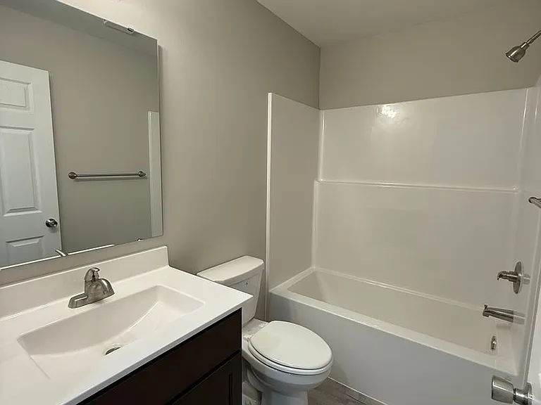 509 Ashley Dr — Photo 10