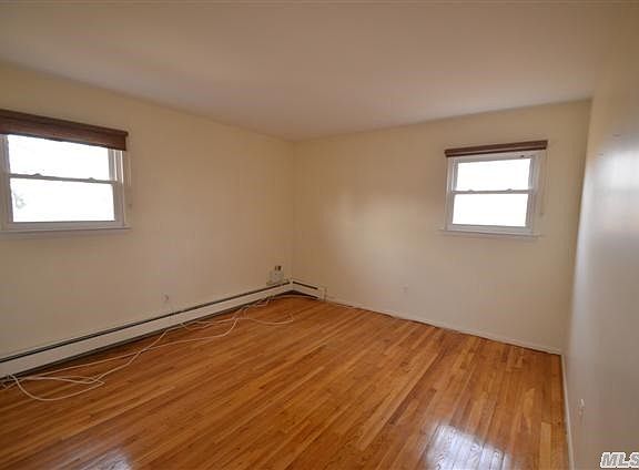5th image of 29 Hendrick Ave APT B