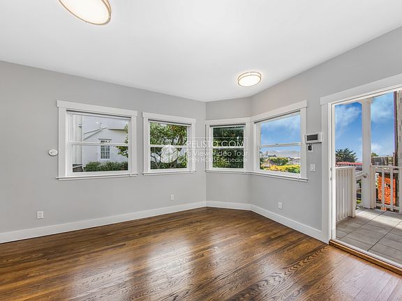 2nd image of 2807 Steiner St APT 5