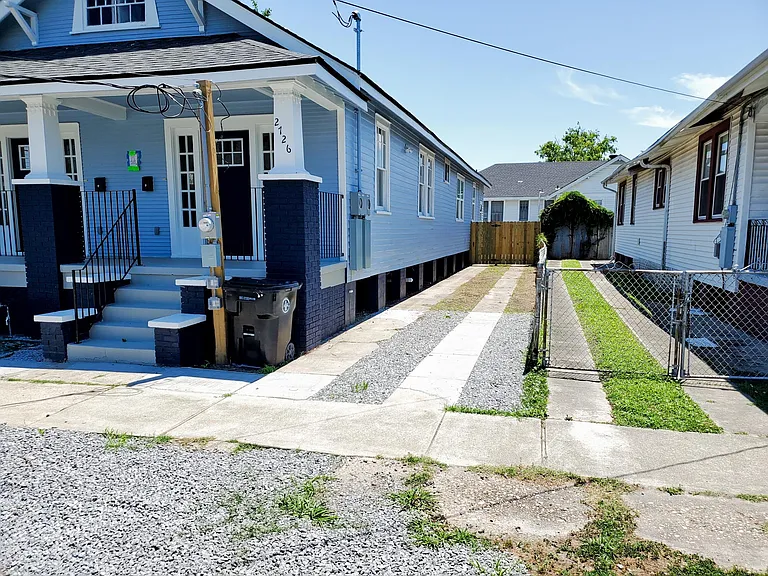2726 Oreilly St — Photo 3