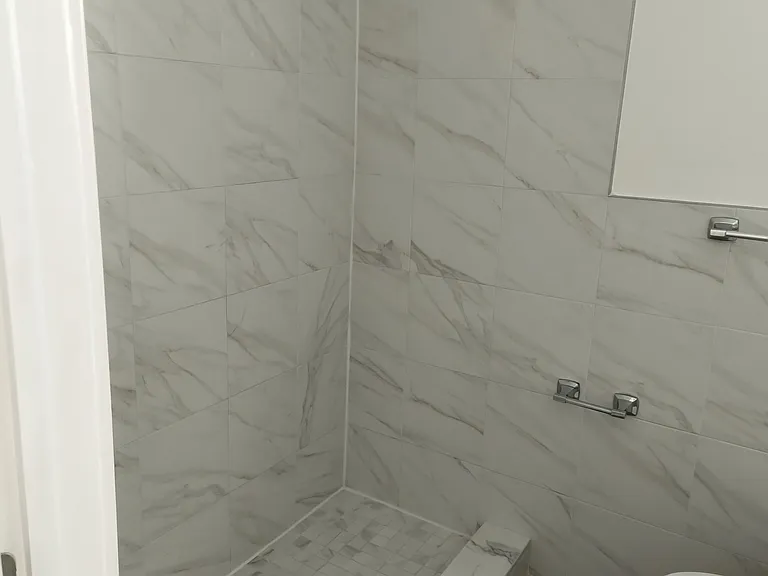 3070 SW 27th Ln #6 — Photo 15