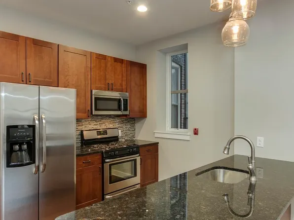 2023 Locust St, Philadelphia, PA