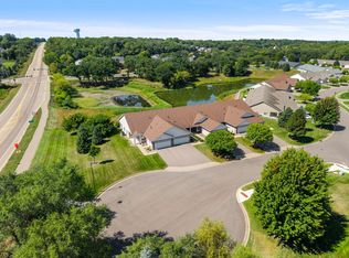 7447 Timber Crest Dr S, Cottage Grove, MN 55016