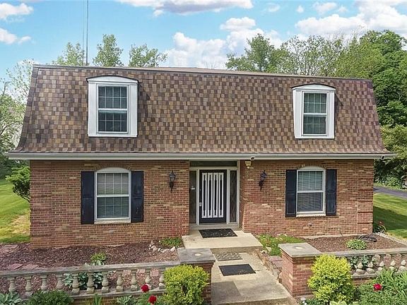 2nd image of 141 Trailwoods Dr