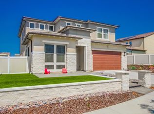 3621 Tavara Cir, San Diego, CA 92117