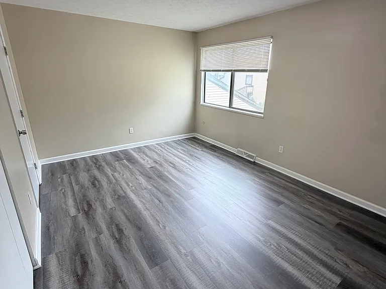4458 Periwinkle Ln #4458 — Photo 11