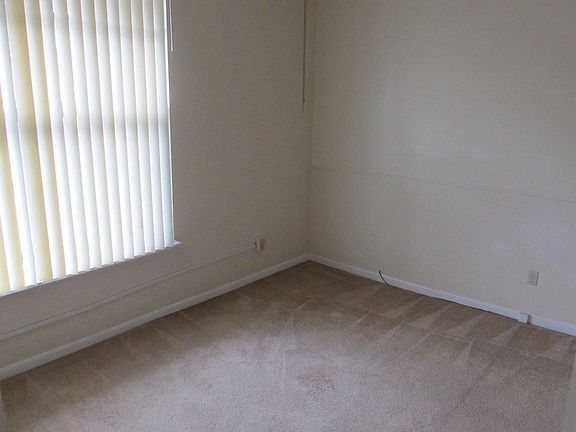 2nd image of 215 W Cervantes St APT A