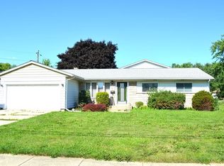 954 Marshall Dr, Des Plaines, IL 60016