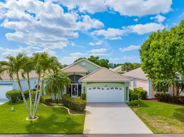 867 NW Sarria Court, Port St Lucie, FL 34986