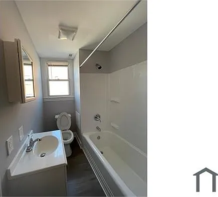 101 S Kossuth St — Photo 15
