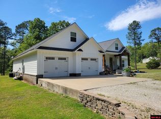 678 Old Fort Rd, Melbourne, AR 72556