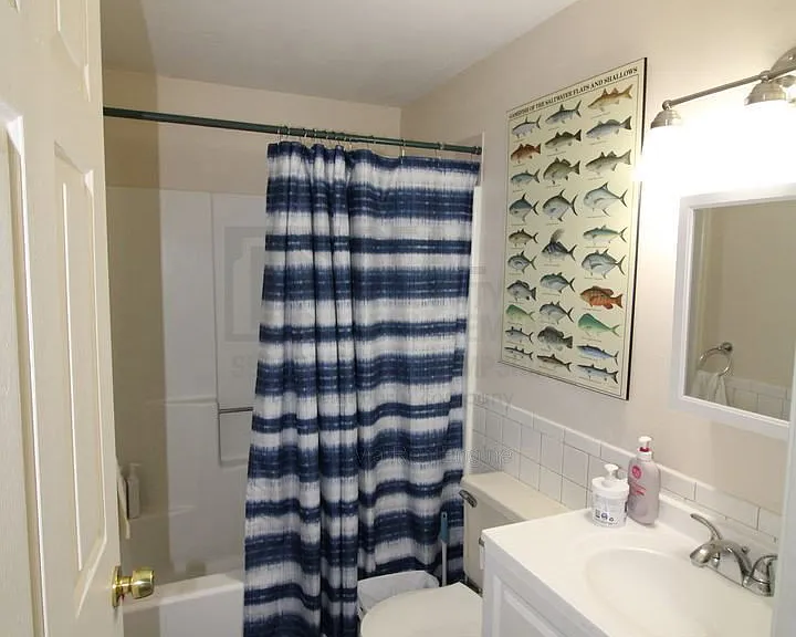 28 Ivy Ln #5 — Photo 9