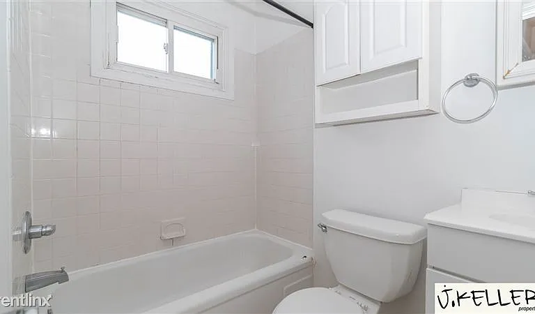 914 Woodlawn Ave — Photo 21