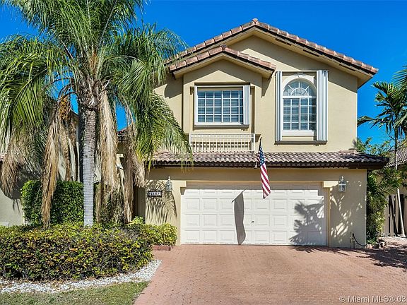 2nd image of 5137 NW 112th Ct