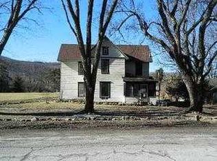 42 Chestnut St, Andover, NY 14806