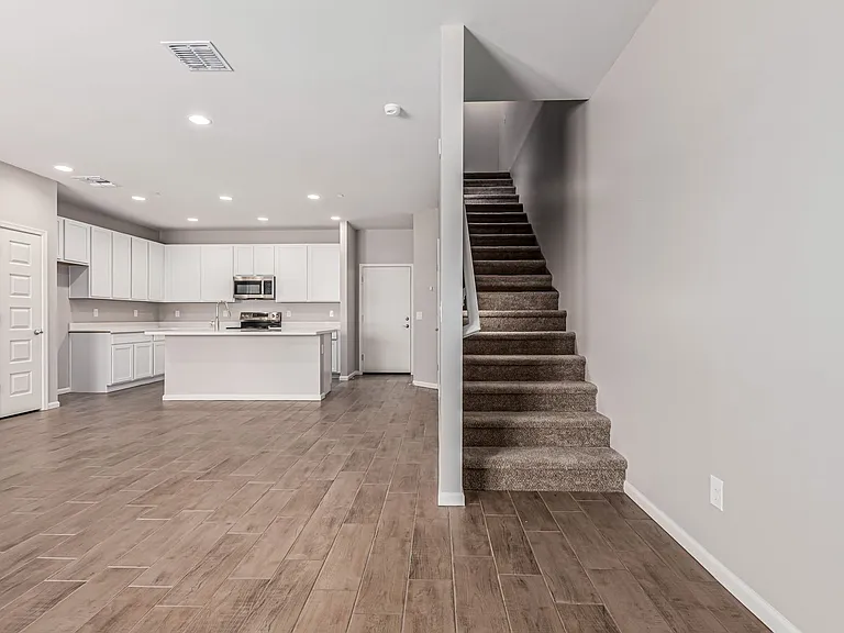 733 E Commonwealth Ave #15 — Photo 13