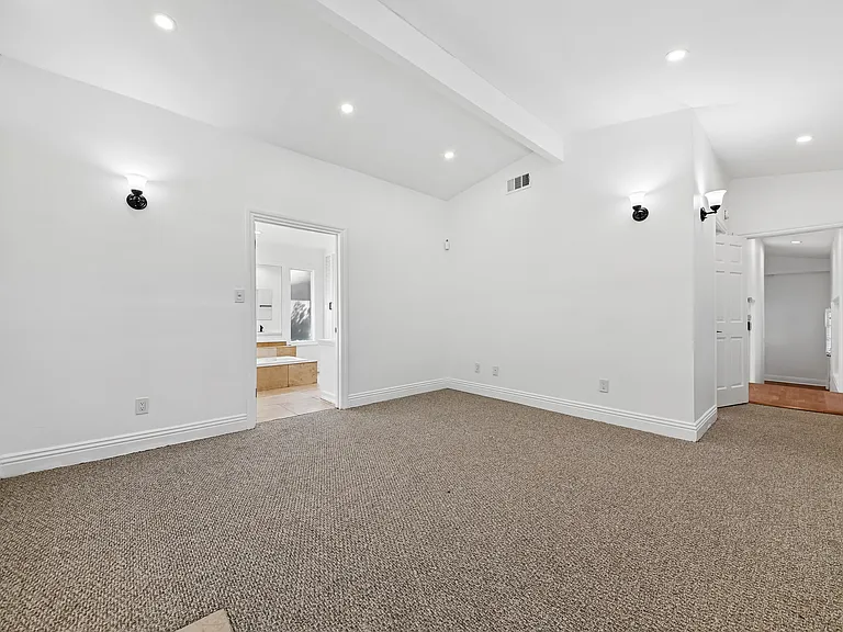 11688 Bellagio RD — Photo 23
