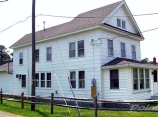 5454 Main St, Chincoteague Island, VA 23336