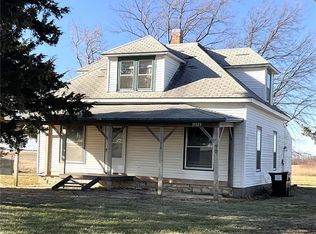 15923 SE Oregon Rd, Kincaid, KS 66039