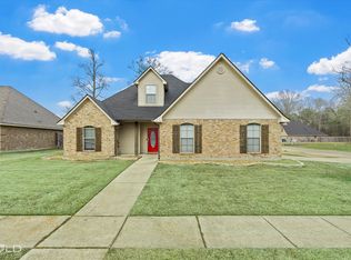 200 Southern Creek Cir, Haughton, LA 71037