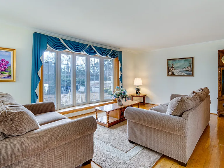 9215 Cherrytree Dr — Photo 19