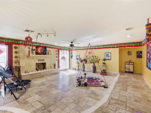 5th image of 3040 Westwind Rd