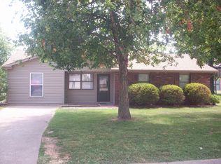 136 Westvale Dr, Jackson, MO 63755