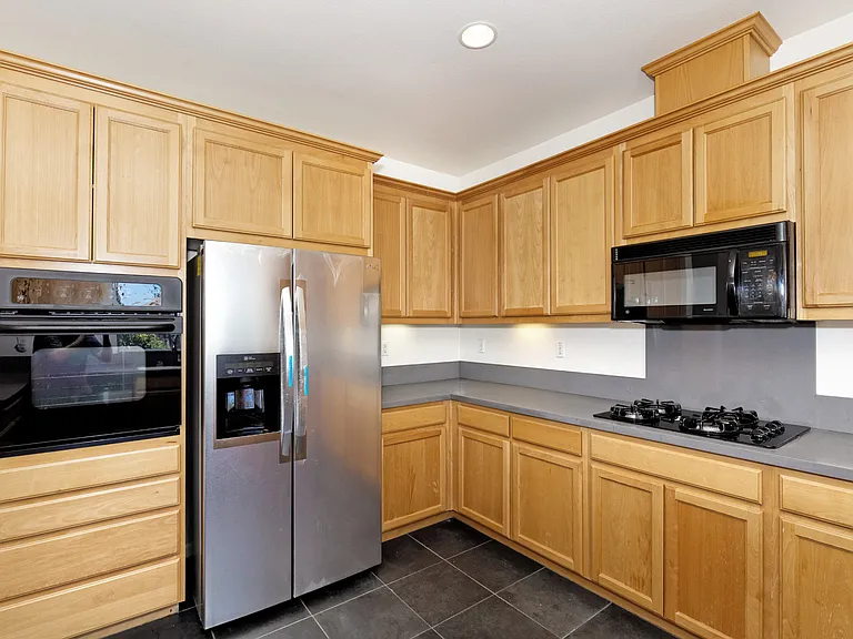 3335 Park Ridge Dr — Photo 11