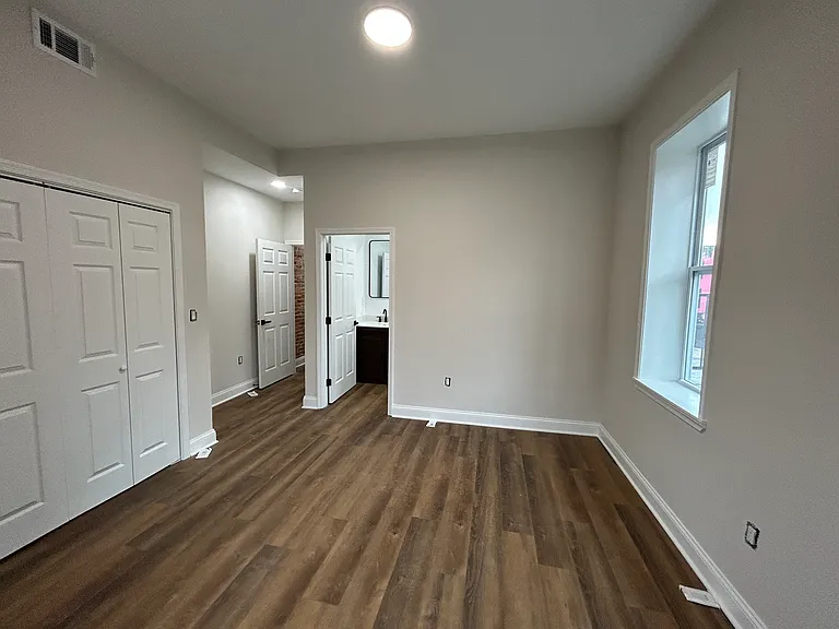 1042 Edmondson Ave #2 — Photo 9