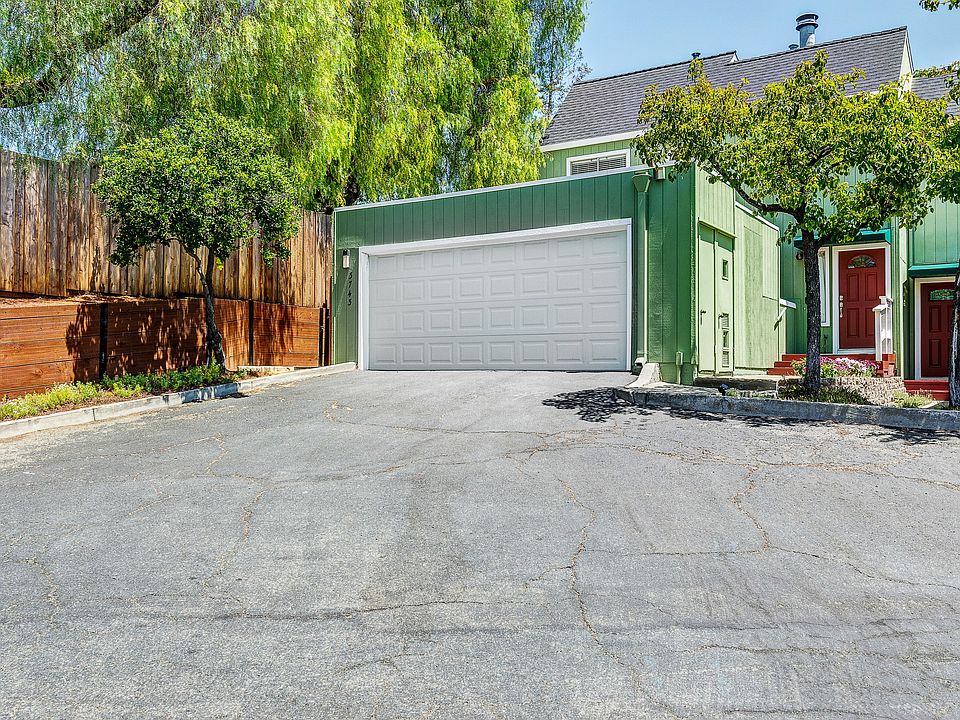 2nd image of 3743 Clayton Rd