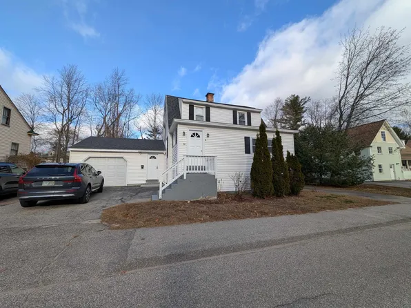 30 Pleasant St, Plymouth, NH 03264